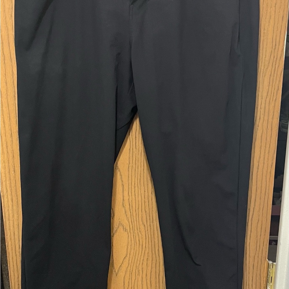 Men's Black Lululemon Pants 33x37